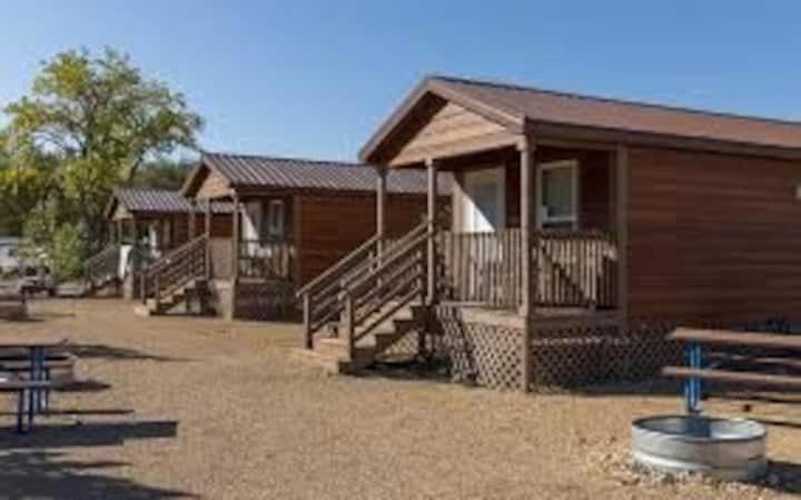 Отель Castle Gate Rv Park Хелпер Экстерьер фото
